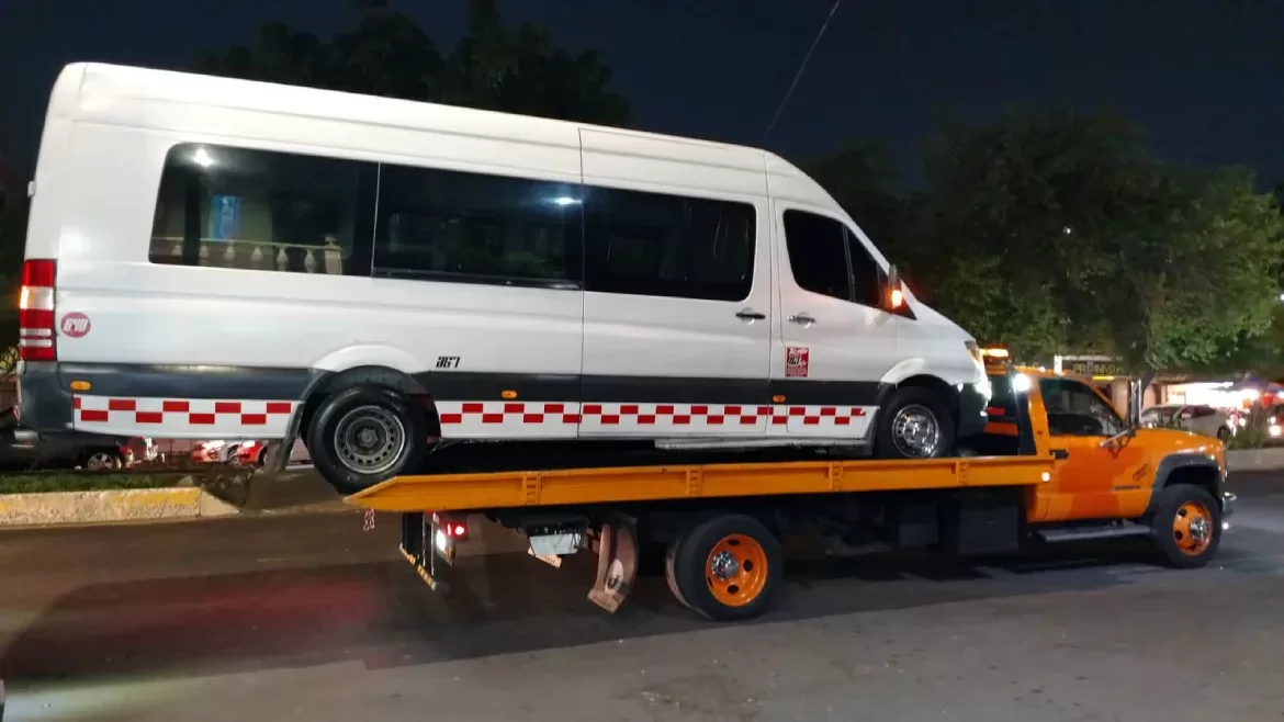 https://www.gruasperiferico.com/wp-content/uploads/2025/05/gruas-en-gustavo-a-madero-1170x658.webp